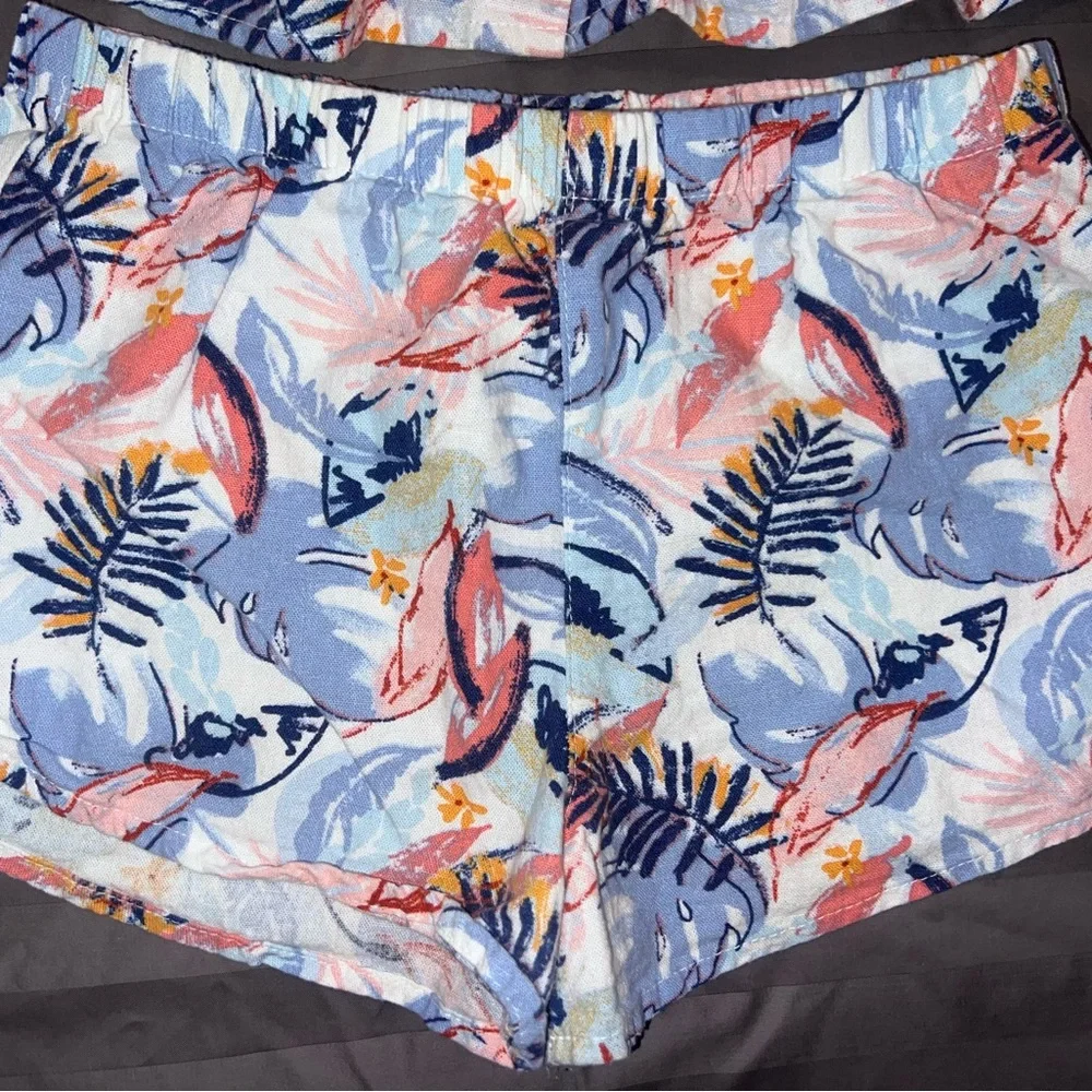 Vince Camuto Girls Light Blue Tropical Print Matching Set